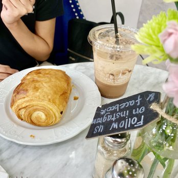 Le Paris Brest Cafe - Mocha Frappé and warmed up chocolate croissant - Patisserie/Cake Shop Near Me - Henderson, Nevada