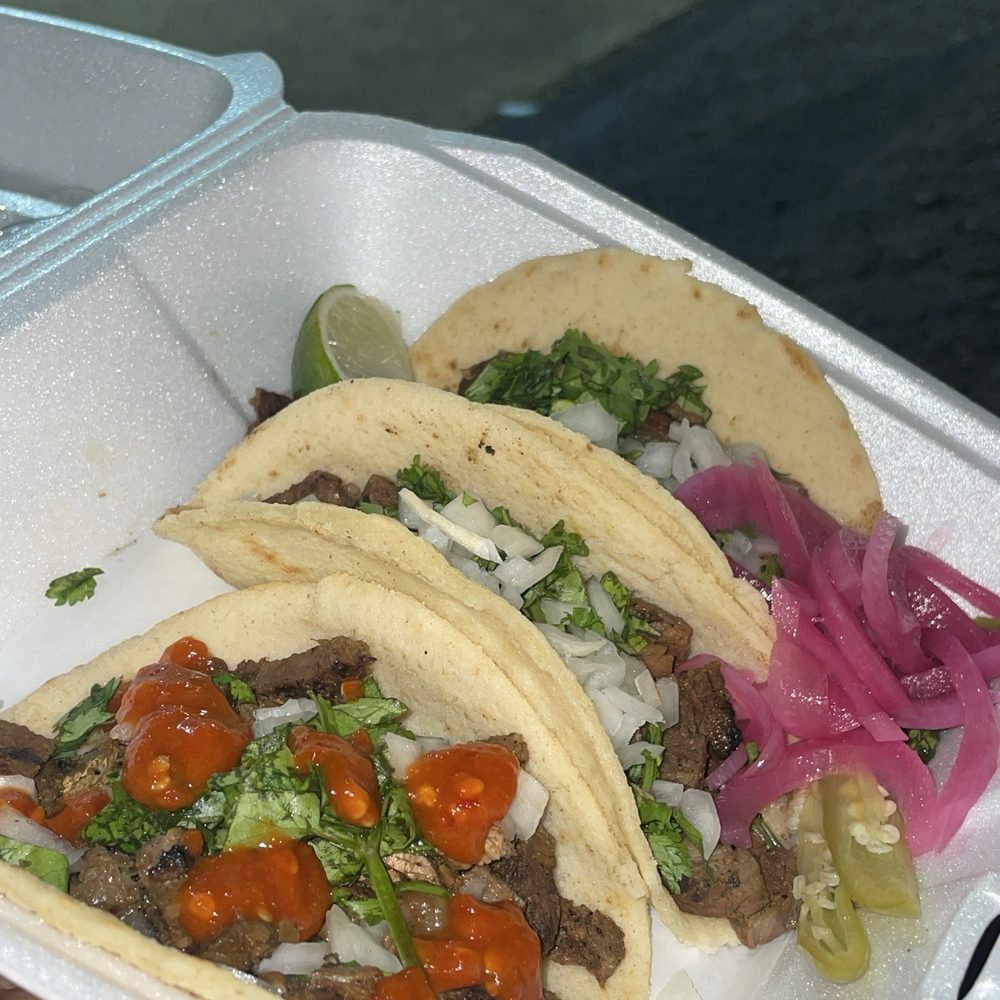 K Loco - Tacos Mexicanos Beef - Food Trucks Near Me - Charlotte, North Carolina K Loco - Tacos Mexicanos Beef - Food Trucks Near Me - Charlotte, North Carolina