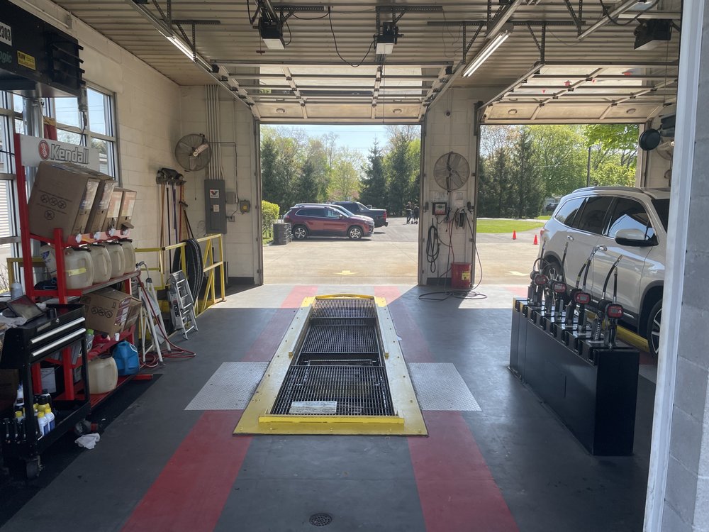 512 LUBE CENTER Updated August 2024 512 S Centerville Rd, Sturgis