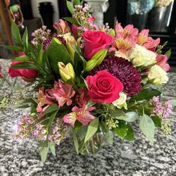 Beezie's Flowers