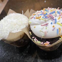 Urban Cookies Bakeshop - Phoenix - *Banana Coconut Cupcake / Made without milk, eggs *Chocolate Party Cupcake / Made without milk, eggs