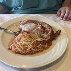 Reggiano's Ristorante - Chicken Parmagiana