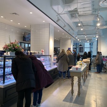 Paris Baguette - Inside Paris Baguette Cincinnati - Bakeries Near Me - Cincinnati, Ohio Paris Baguette - Inside Paris Baguette Cincinnati - Bakeries Near Me - Cincinnati, Ohio