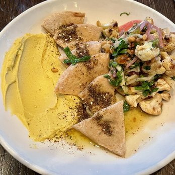Grato - Curry Cauliflower Hummus - Tuscan Near Me - West Palm Beach, Florida