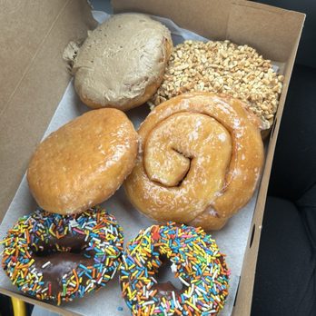 Chuck's Donut Shop - Donuts Near Me - Renton, Washington Chuck's Donut Shop - Donuts Near Me - Renton, Washington