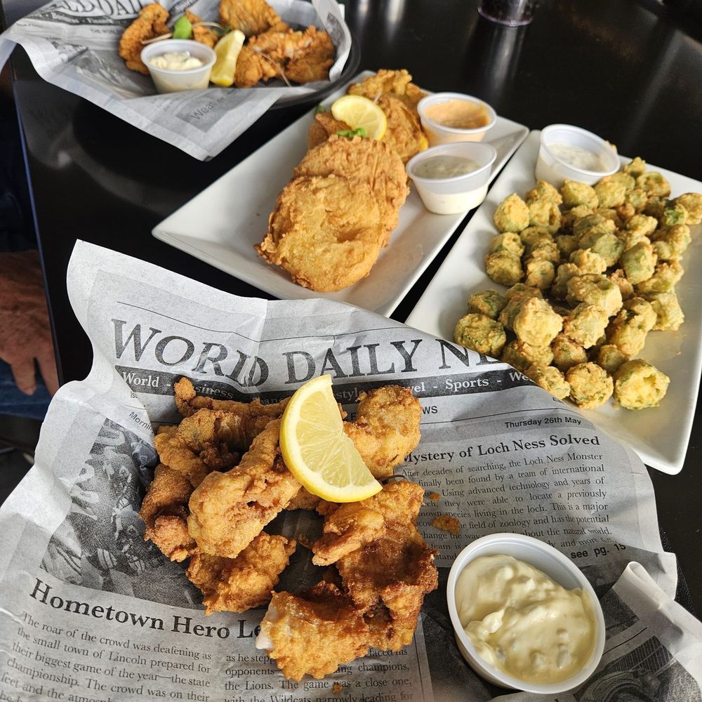 Fish Camp On Lake Eustis - Starters ! Catfish baskets. Fried green tomatoes. Okra - Seafood Near Me - Tavares, Florida Fish Camp On Lake Eustis - Starters ! Catfish baskets. Fried green tomatoes. Okra - Seafood Near Me - Tavares, Florida