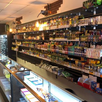 VAPOR UNLIMITED SMOKE & VAPE SHOP - Updated May 2026 - 13 Photos - 18622  Cortez Blvd, Brooksville, Florida - Tobacco Shops - Phone Number - Yelp