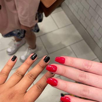Hollywood Nails and Spa - Nail Salons Near Me - New York, New York Hollywood Nails and Spa - Nail Salons Near Me - New York, New York
