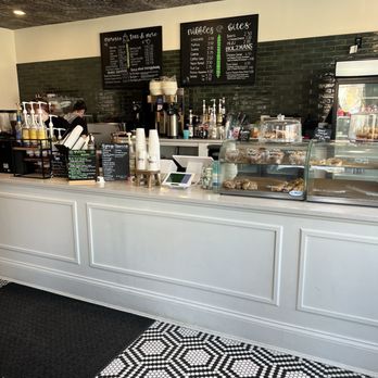 Birdie's Coffee - Coffee & Tea Near Me - Cincinnati, Ohio