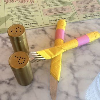 The Vibe - Place settings - Breakfast & Brunch Near Me - San Diego, California The Vibe - Place settings - Breakfast & Brunch Near Me - San Diego, California