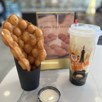 Paris Banh Mi Cafe Bakery - Hong Kong style bubble waffle and Paris by Night Latte - Bakeries Near Me - Orlando, Florida Paris Banh Mi Cafe Bakery - Hong Kong style bubble waffle and Paris by Night Latte - Bakeries Near Me - Orlando, Florida