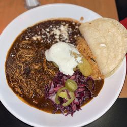 Todo Un Poco - Chicken Mole Teresa!