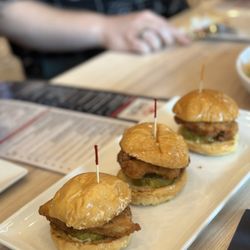 Starr Hill Brewpub - Fried Chicken Sliders