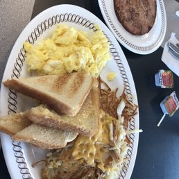 a plate of breakfast food a plate of breakfast food