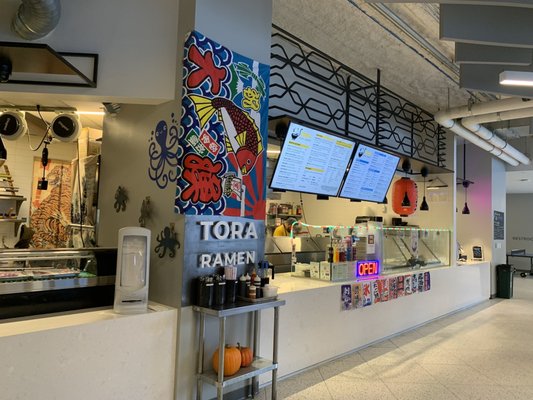 Tora Sushi & Ramen by null