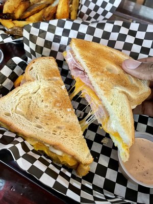 Uncle Henrys Deli by null