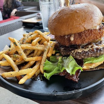 Batch New Southern Kitchen - Batch Attack Burger - New American Near Me - Delray Beach, Florida Batch New Southern Kitchen - Batch Attack Burger - New American Near Me - Delray Beach, Florida