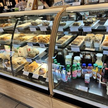 Oak Creek Espresso - Pastry case - Coffee & Tea Near Me - Sedona, Arizona Oak Creek Espresso - Pastry case - Coffee & Tea Near Me - Sedona, Arizona