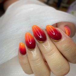 M Nails