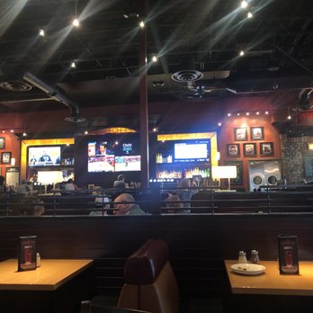 BJ's Restaurant & Brewhouse - New American Near Me - Sunset Valley, Texas