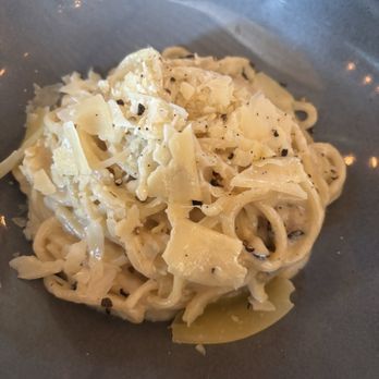Vicino - Truffle Cacio e Pepe - Italian Near Me - Indianapolis, Indiana
