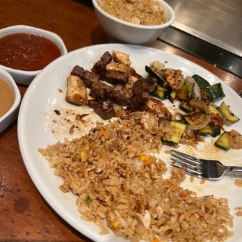 Benihana - Chandler - STEAK* & CHICKEN - Sushi Bars Near Me - Chandler, Arizona