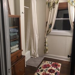 River House At Chimney Rock - Lovely bathroom