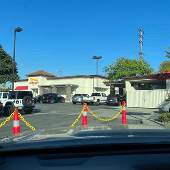 In-N-Out Burger - Fast Food Near Me - Baldwin Park, California