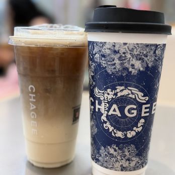 Chagee Modern Teahouse - Amber Oolong Latte and BOYA Tea Latte (Jasmine Green) - Coffee & Tea Near Me - Torrance, California