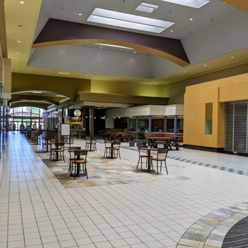 Willamette Town Center - Food court - Shopping Centers Near Me - Salem, Oregon Willamette Town Center - Food court - Shopping Centers Near Me - Salem, Oregon