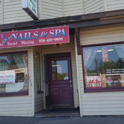 Phoenix Nails and Spa
