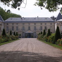 Musee National des Chateaux de Malmaison et Bois Preau