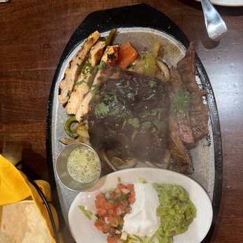2 Jefes Tex- Mex - Fuego - Tex-Mex Near Me - Alexandria, Virginia