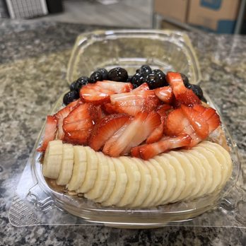 Om Bowls & Juice Bar - Coconut and Pineapple Bowl - Acai Bowls Near Me - Brandon, Florida Om Bowls & Juice Bar - Coconut and Pineapple Bowl - Acai Bowls Near Me - Brandon, Florida