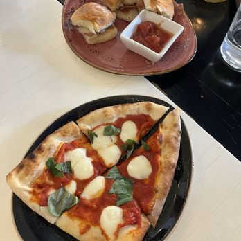 EaTo - Margherita Pizza & Mortadella Sliders - Pizza Near Me - Minneapolis, Minnesota EaTo - Margherita Pizza & Mortadella Sliders - Pizza Near Me - Minneapolis, Minnesota