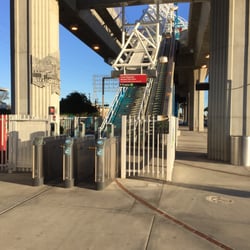Metro - Green Line - Redondo Beach MTA station. Stairs, Escalator or Elevator, it is an upper deck platform level.