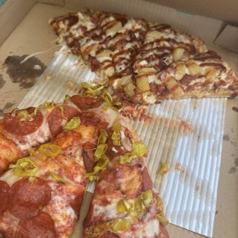 Steve’s Pizza - Aloha, pineapple, and pepperoni and peppercini's - Pizza Near Me - Sacramento, California Steve’s Pizza - Aloha, pineapple, and pepperoni and peppercini's - Pizza Near Me - Sacramento, California