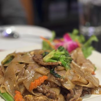 Thai2You Restaurant - Pad See-ew - Thai Near Me - San Diego, California Thai2You Restaurant - Pad See-ew - Thai Near Me - San Diego, California