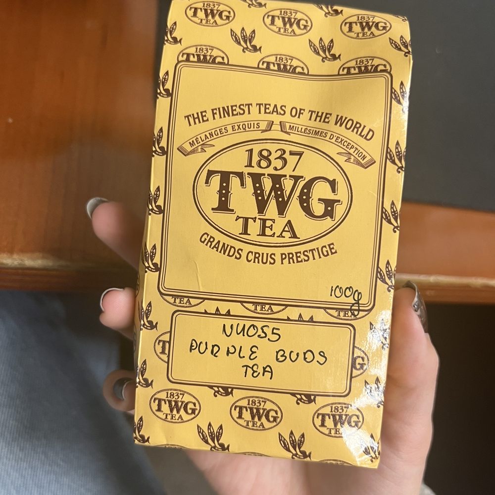 A tea that I picked out and had an employee package for me. $10-$20 for 100g (40 cups of tea)! A tea that I picked out and had an employee package for me. $10-$20 for 100g (40 cups of tea)!