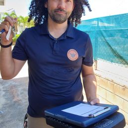 Jonathan D, best locksmith serving Honolulu!! Jonathan D, best locksmith serving Honolulu!!