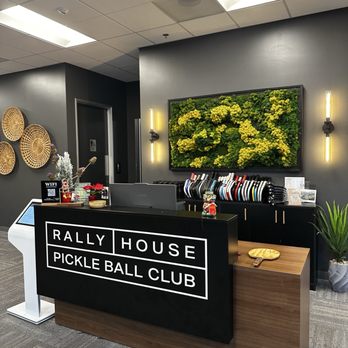 Rally House - Pickleball Near Me - Carlsbad, California