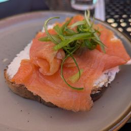 Smoked Salmon & Scallion