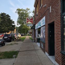 Friendly's Restaurant & Bar