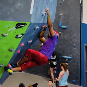 The Rock Boxx Climbing Gym 70 Photos Rock Climbing 3895 Cascadia Canyon Ave Se Salem Or Phone Number