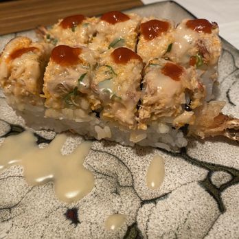 Domo Sushi - Sushi Bars Near Me - Virginia Beach, Virginia