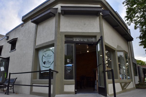 Sullivan Scrap Kitchen by null