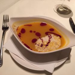 Hotel Trofana Alpin - Kürbissuppe mit Steinpilzcreme