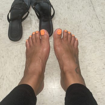 Nail Place - Gel pedicure with scrub #024(picture taken next day) - Nail Salons Near Me - Gardena, California
