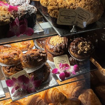 Urth Caffé-Pasadena - Cafes Near Me - Pasadena, California