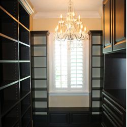ISP Custom Closets